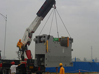 �ϲ����b��˾�����ص��b܇�v�������B(y��ng)